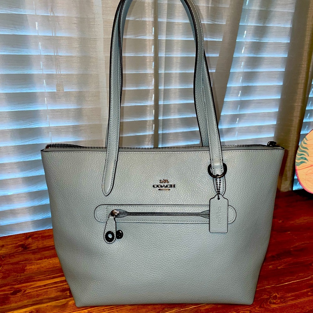 Coach Handbag Pebble Leather (new)